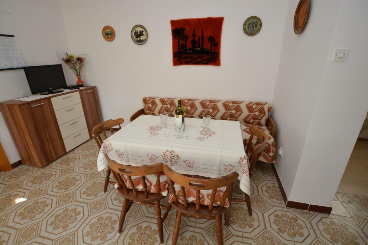 Apartment Nadica Punat Εξωτερικό φωτογραφία